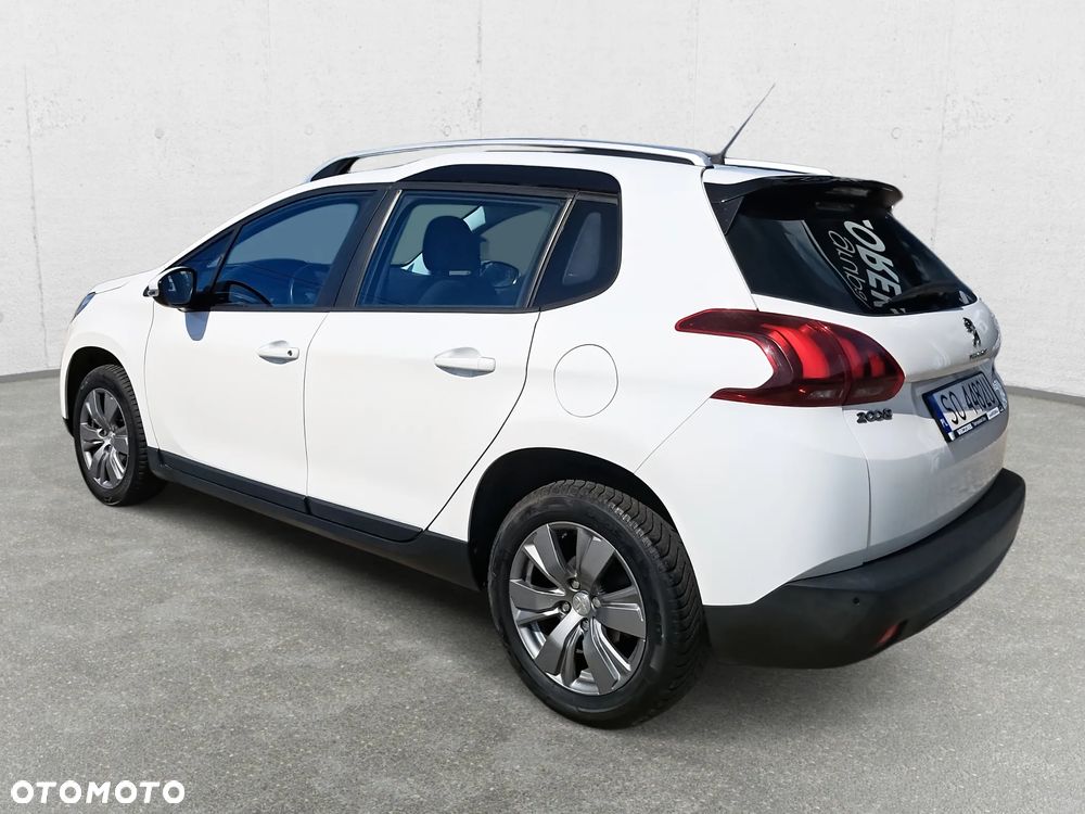 Peugeot 2008 1.2 Pure Tech Allure S&S EAT6 - 7