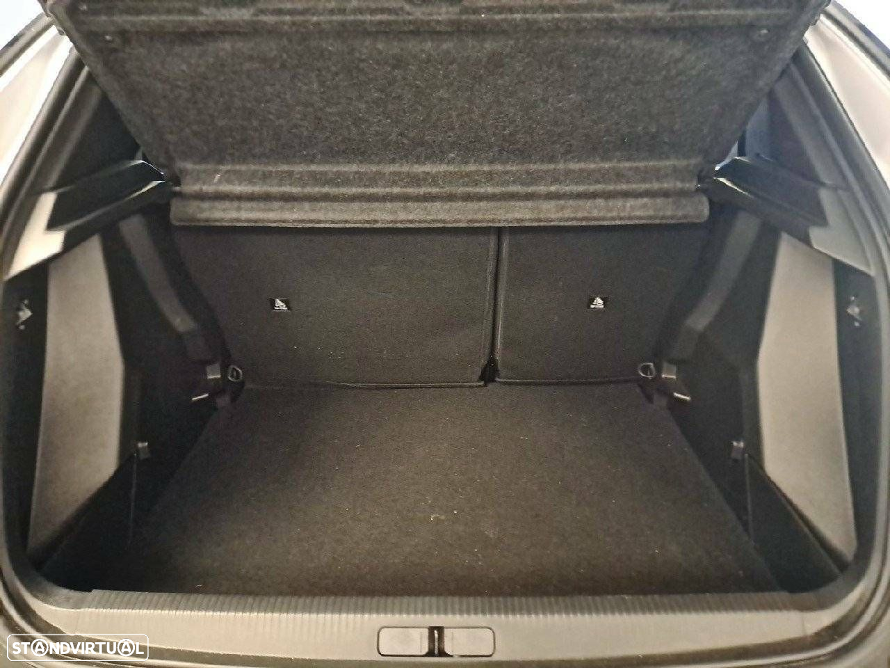 Peugeot 2008 1.2 PureTech Style - 6