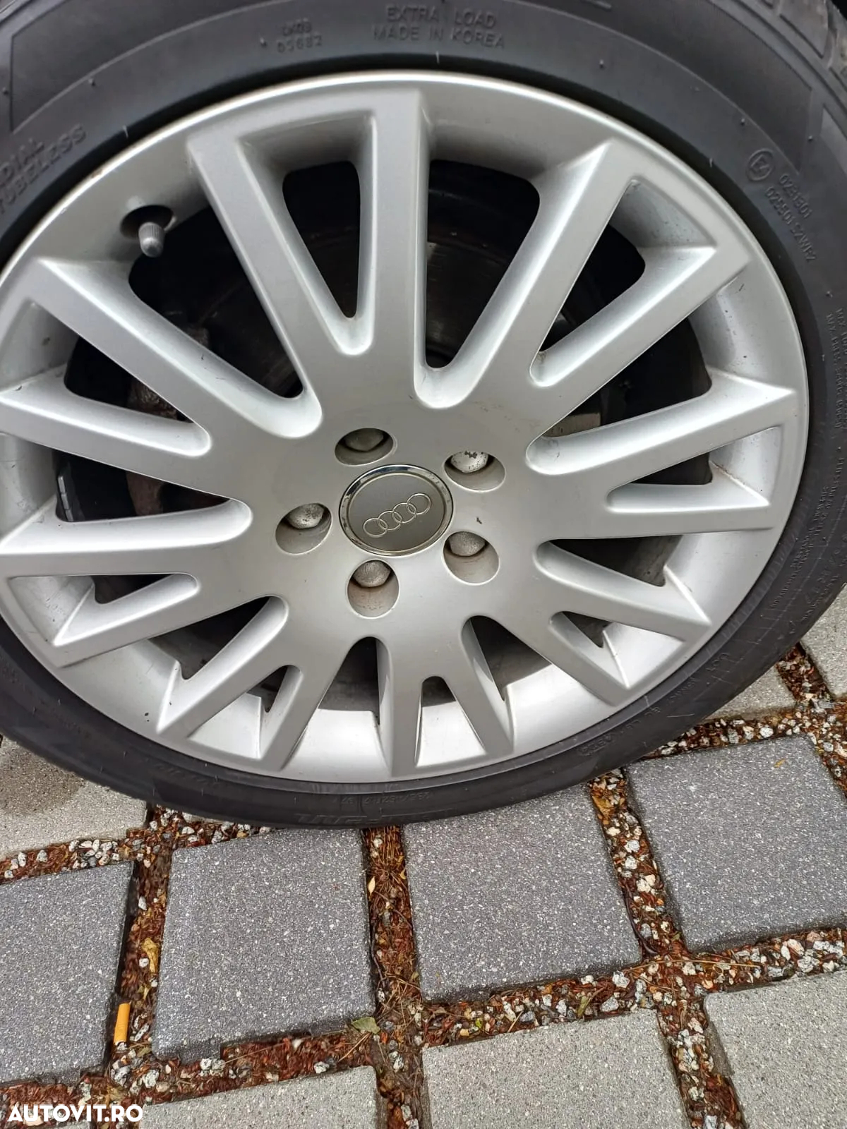 Audi A4 2.0 Avant - 10