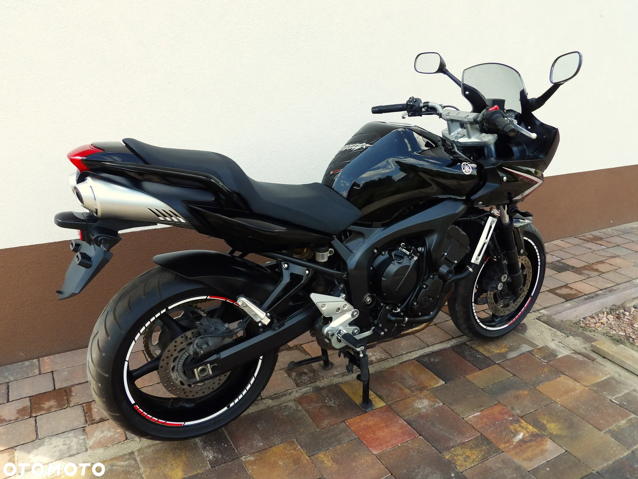 Yamaha FZ6 - 4