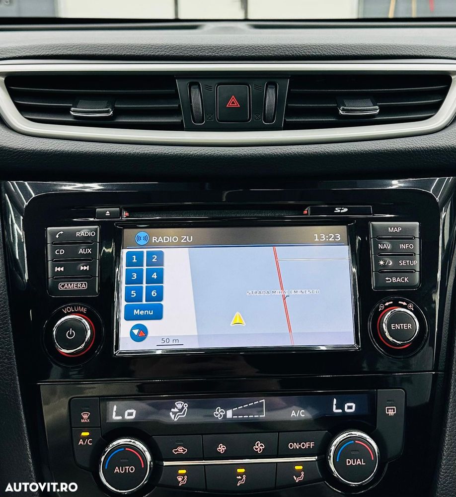 Nissan X-Trail 1.6 dCi N-Connecta - 26