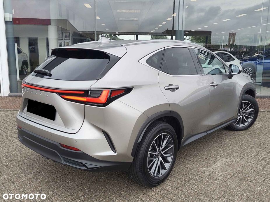 Lexus NX 350h Elegance 2WD - 5