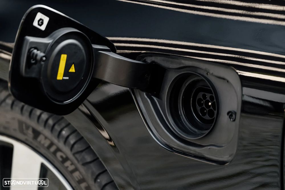 Volvo S60 T8 Recharge AWD Ultimate Dark - 6