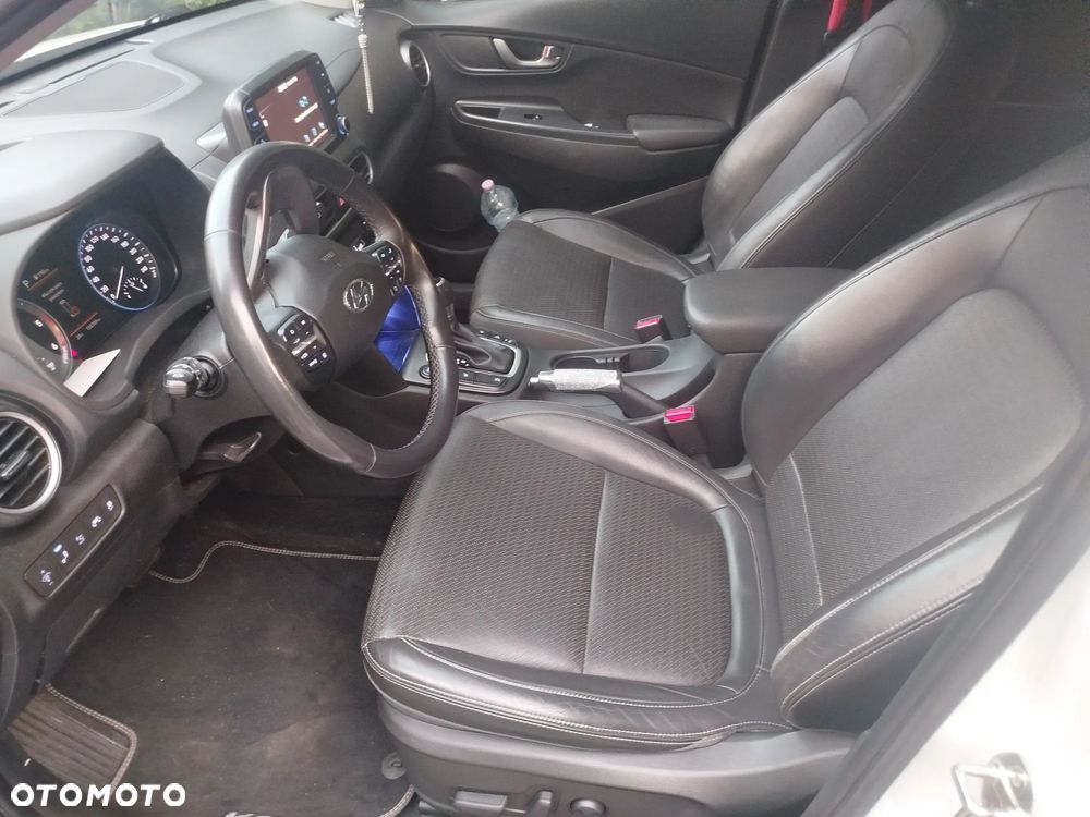 Hyundai Kona 1.6 CRDi Premium 4WD DCT - 10