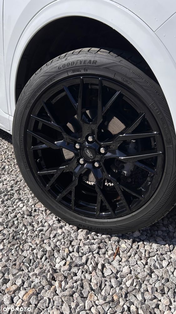 Ford Kuga - 20