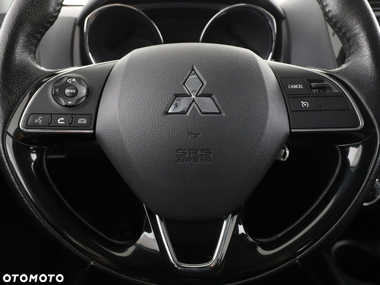 Mitsubishi ASX 1.6 2WD Diamant Edition - 21