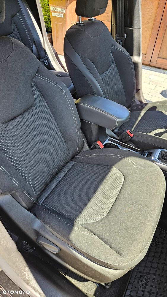 Jeep Renegade 1.0 GSE T3 Turbo Limited FWD S&S - 38