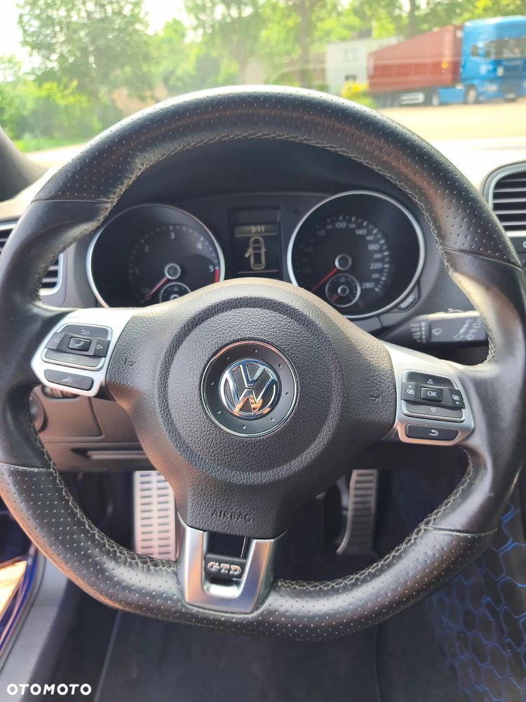 Volkswagen Golf 2.0 TDI DPF GTD - 16