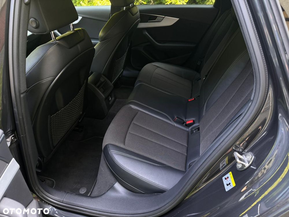 Audi A4 Avant 2.0 TDI Quattro S tronic - 14