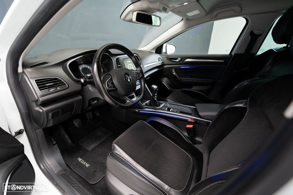 Renault Mégane 1.5 dCi Dynamique S SS - 24