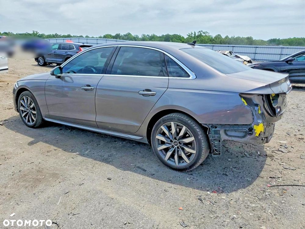 Audi A4 Limousine 40 TFSI quattro S tronic - 3