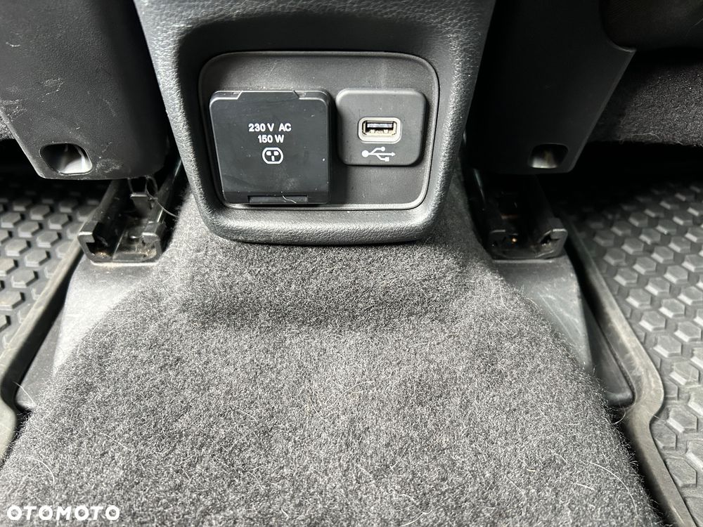 Jeep Compass - 22