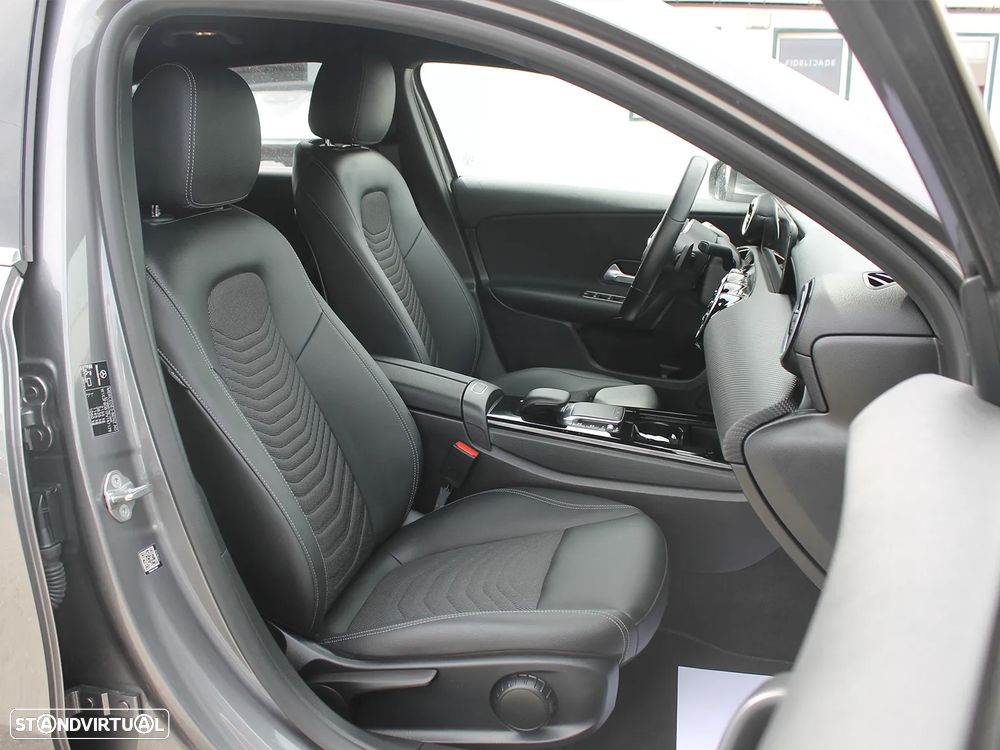 Mercedes-Benz A 250 e 8G-DCT Style - 13