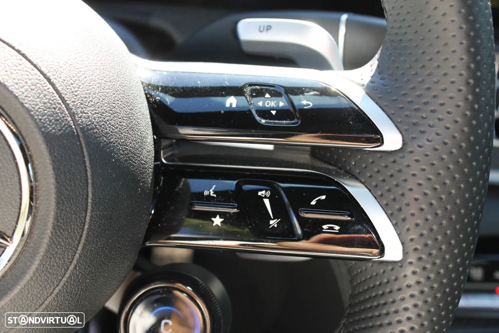 Mercedes-Benz AMG GT 4 portas 53 4Matic+ - 32