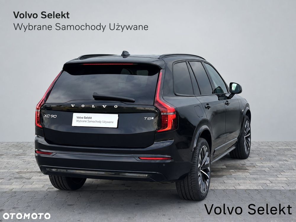 Volvo XC 90 - 8