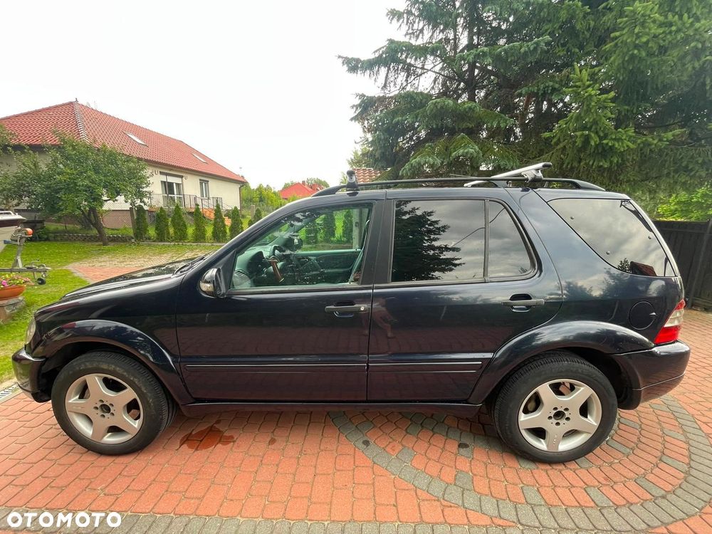 Mercedes-Benz ML - 4