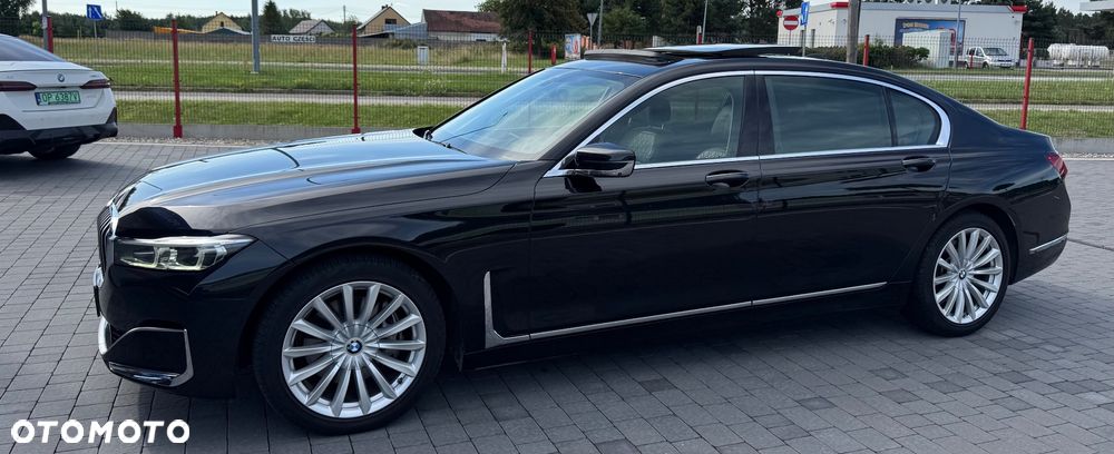 BMW Seria 7 740Li - 10
