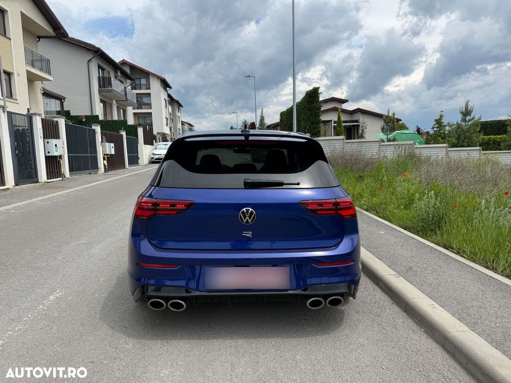 Volkswagen Golf 2.0 TSI DSG 4Motion R - 11
