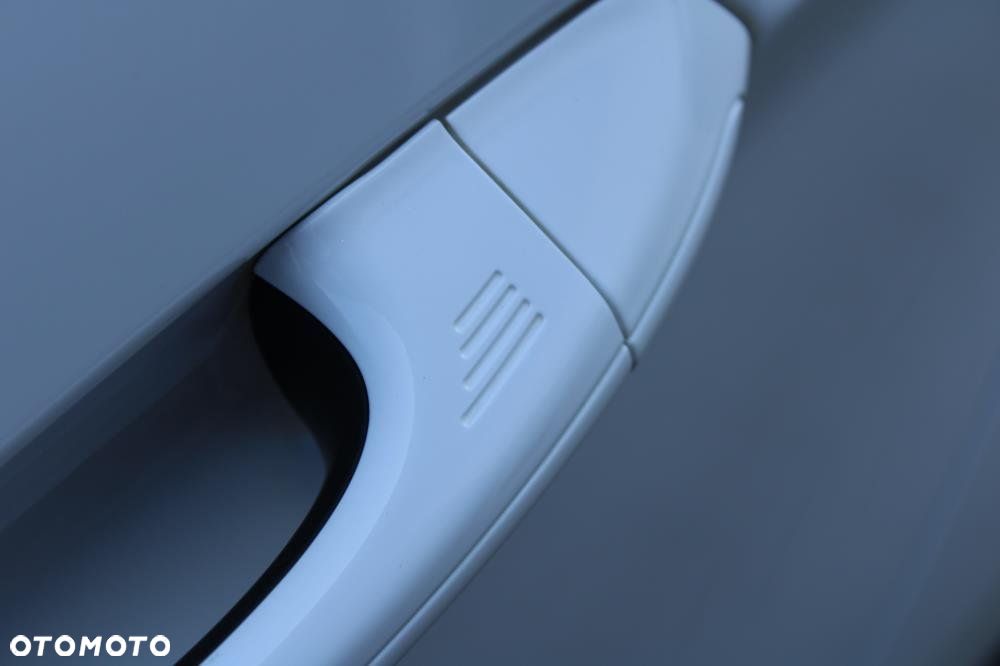 Ford S-Max - 9