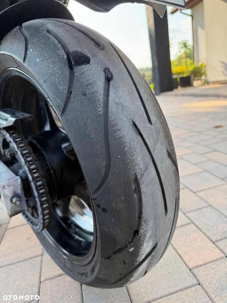 Yamaha FZ6 - 12