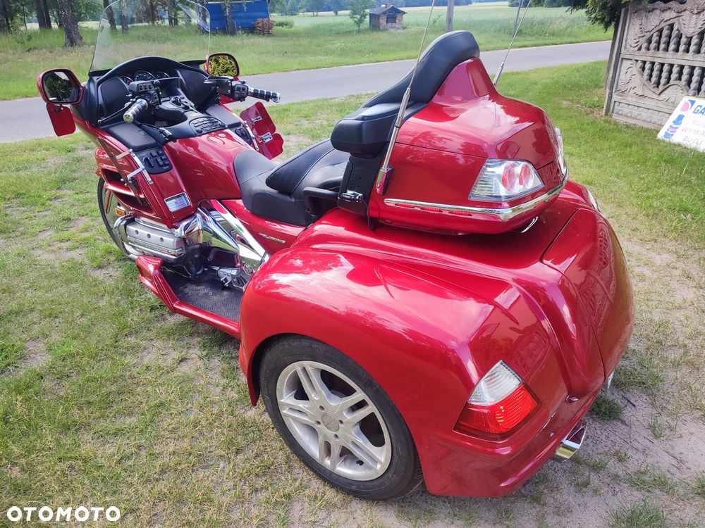 Honda GL - 6