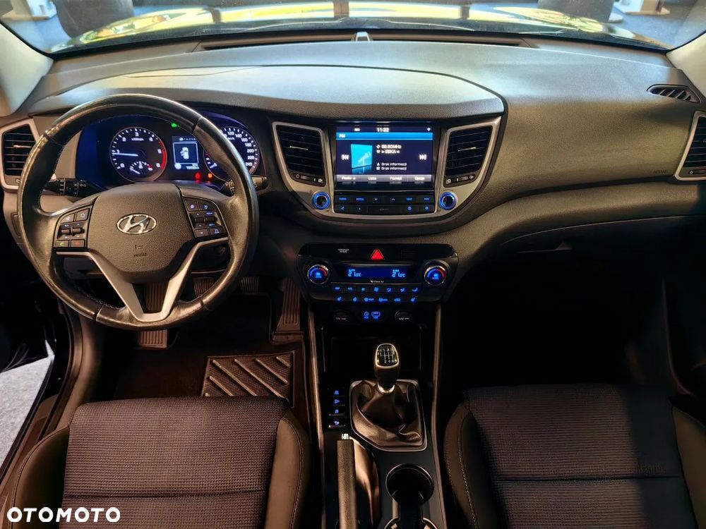 Hyundai Tucson blue 1.7 CRDi 2WD Passion Plus - 9