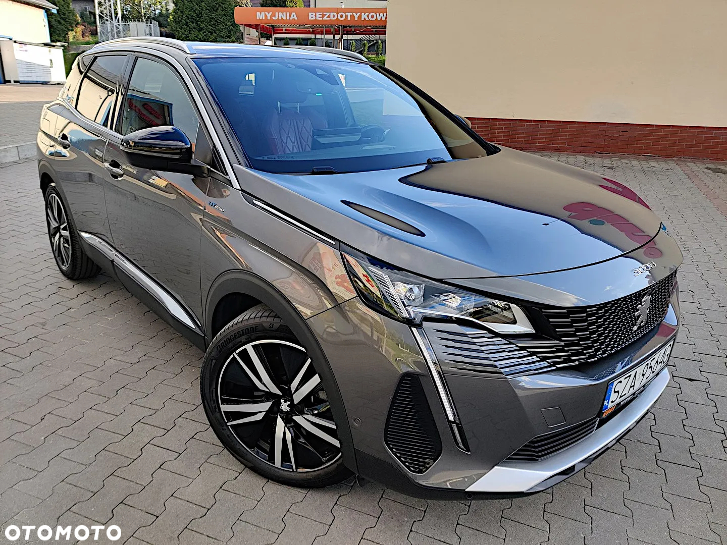 Peugeot 3008 Hybrid 225 e-EAT8 GT Pack - 19