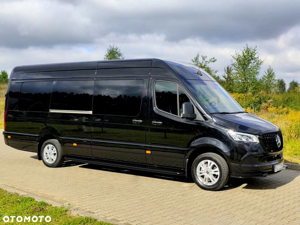 Mercedes-Benz Sprinter - 11