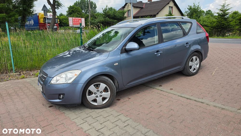 Kia Ceed 1.4 CVVT LX - 29