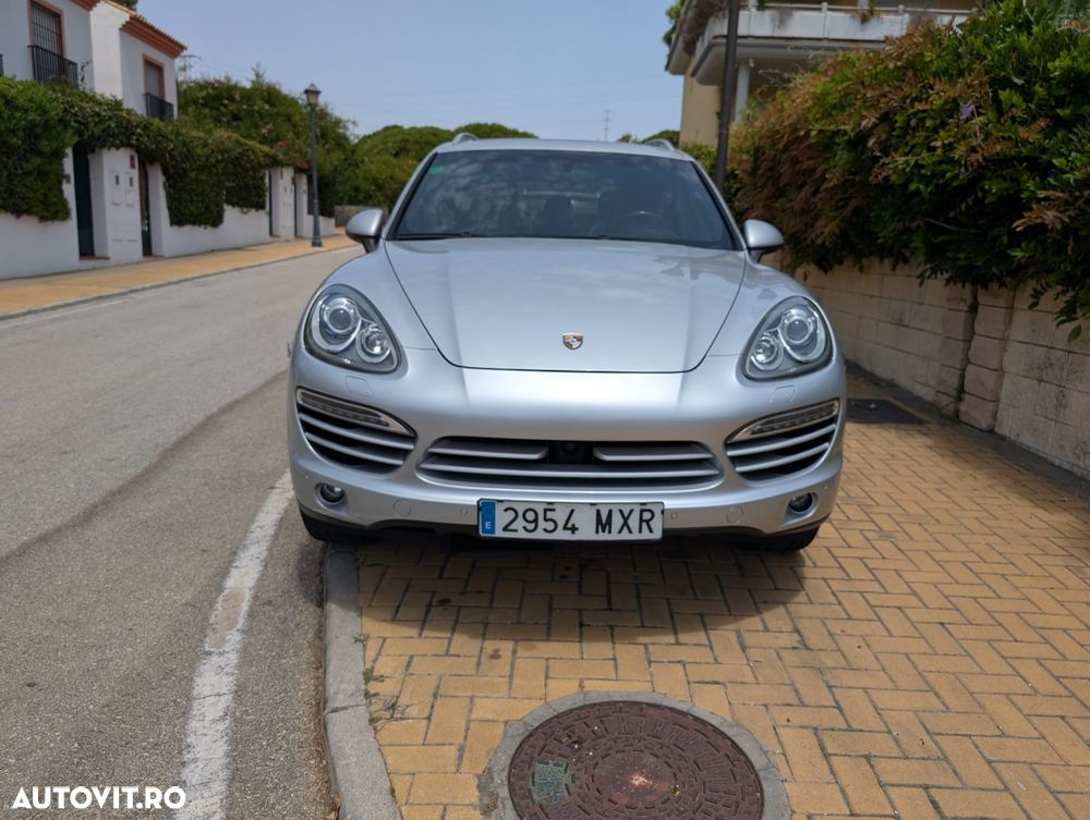 Porsche Cayenne Platinum Edition - 4