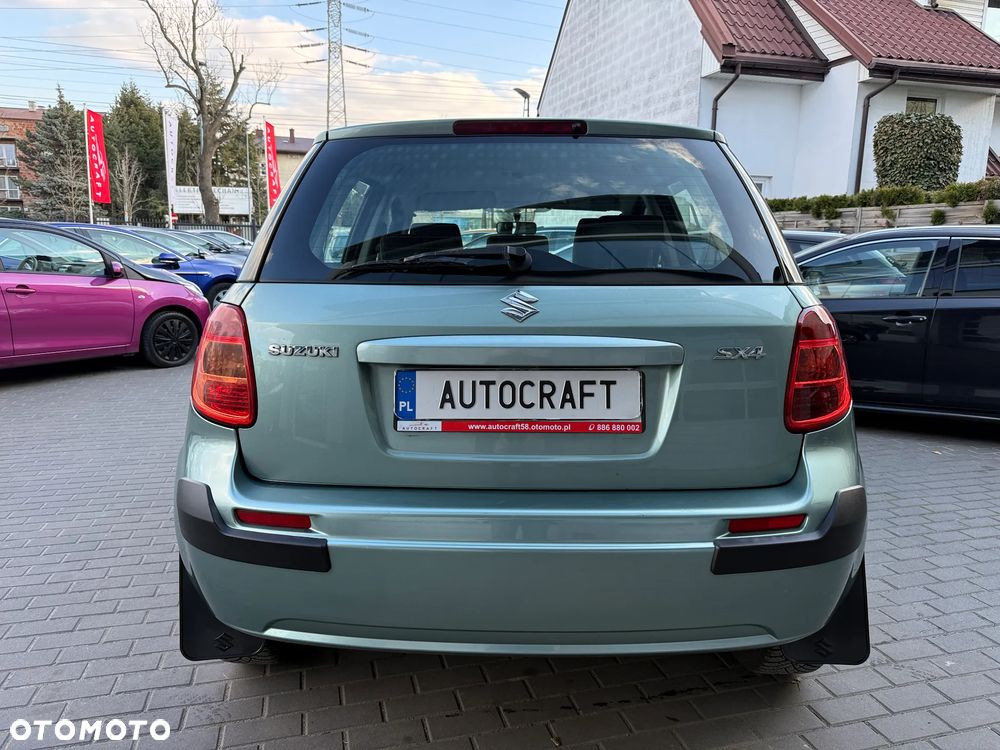 Suzuki SX4 1.5 Comfort - 23