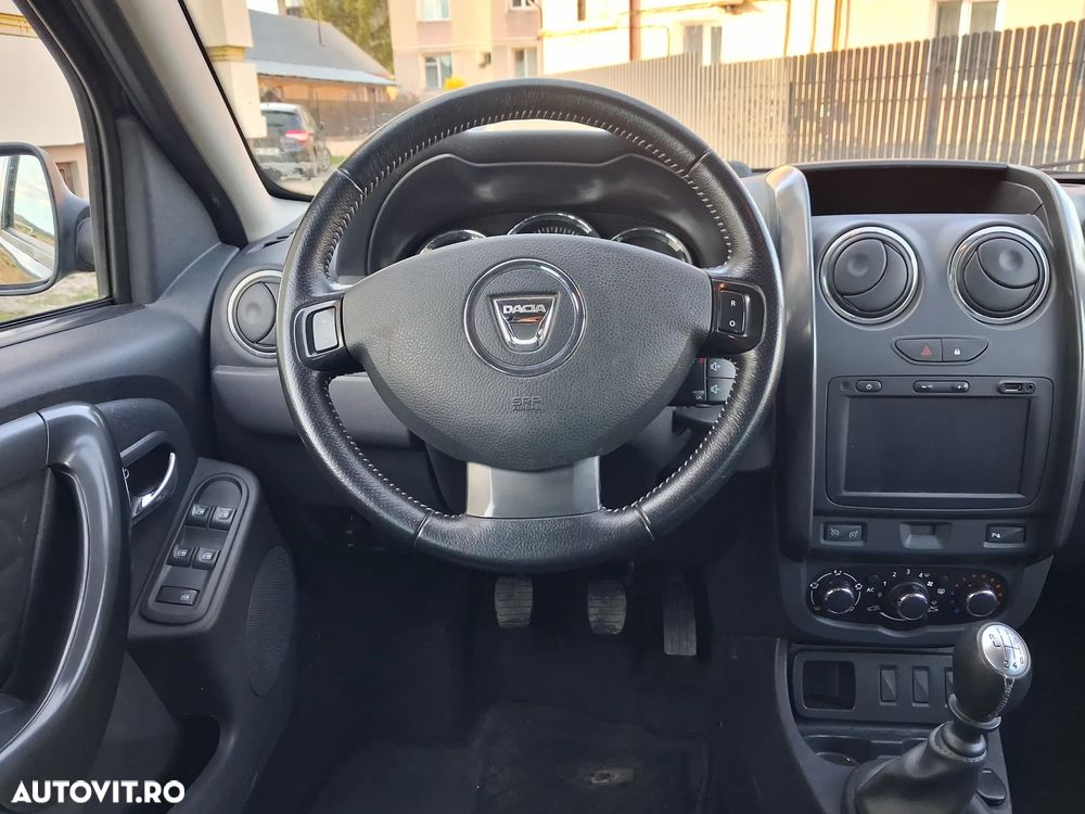 Dacia Duster 1.2 TCe 4x2 Laureate - 13