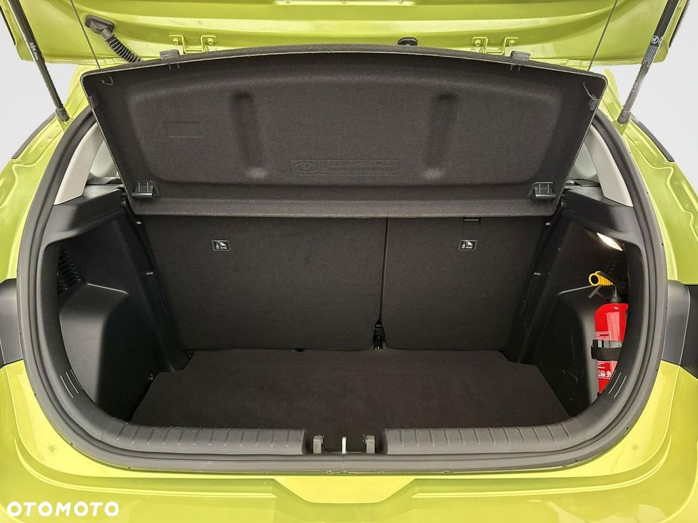 Hyundai i20 - 19