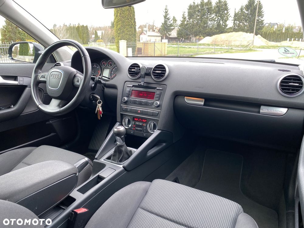 Audi A3 Sportback 2.0 TDI DPF Quattro Ambition - 31