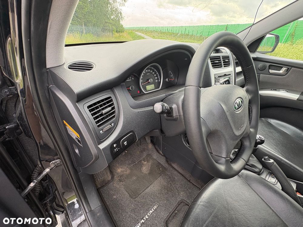 Kia Sportage 2.0 2WD Cup - 23