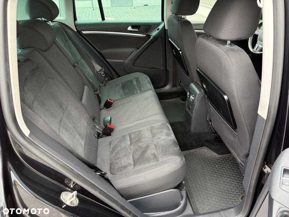 Volkswagen Tiguan - 31