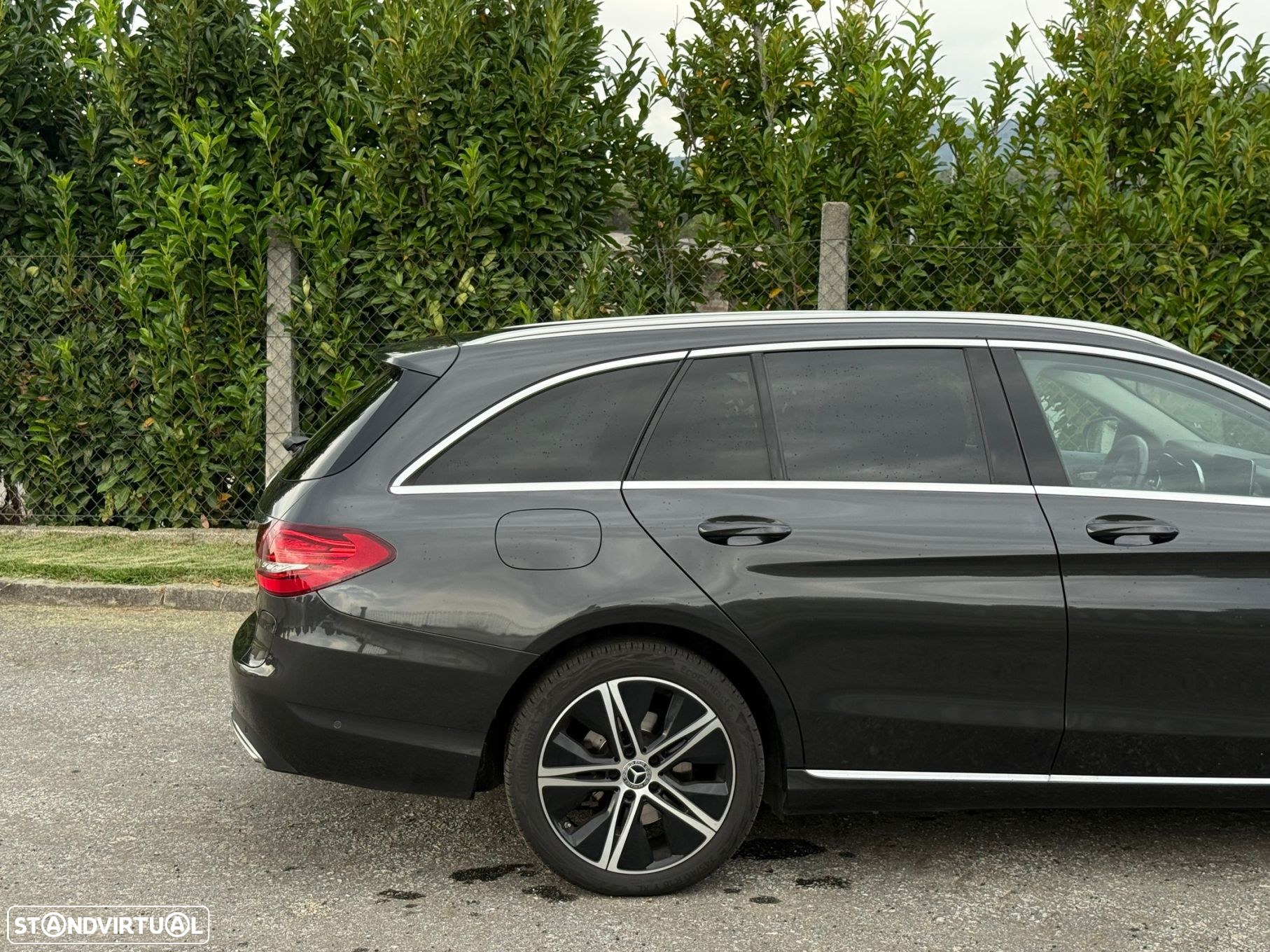 Mercedes-Benz C 300 e Avantgarde - 24