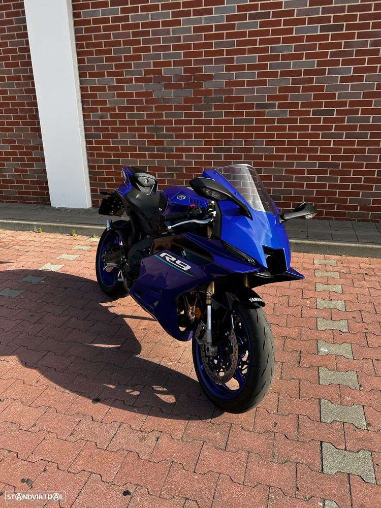 Yamaha YZF R9 - 8
