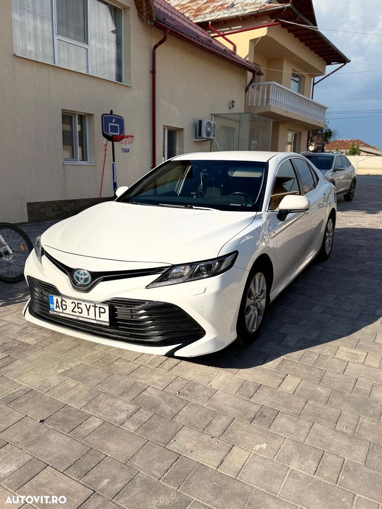 Toyota Camry 2.5 Dynamic - 1