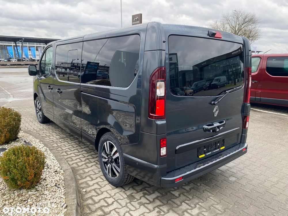 Renault Trafic 2.0 dCi EDC - 4