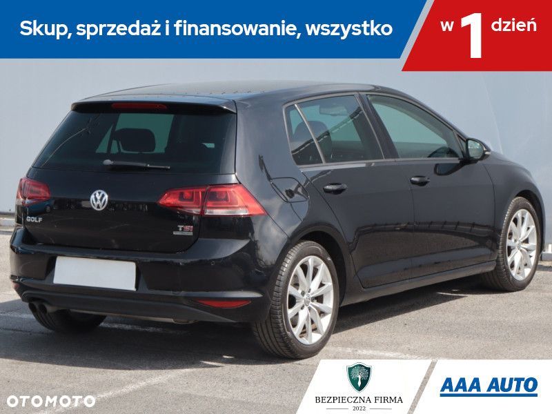 Volkswagen Golf - 7