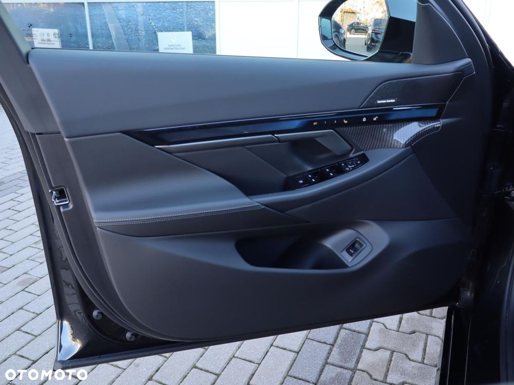 BMW Seria 5 - 16