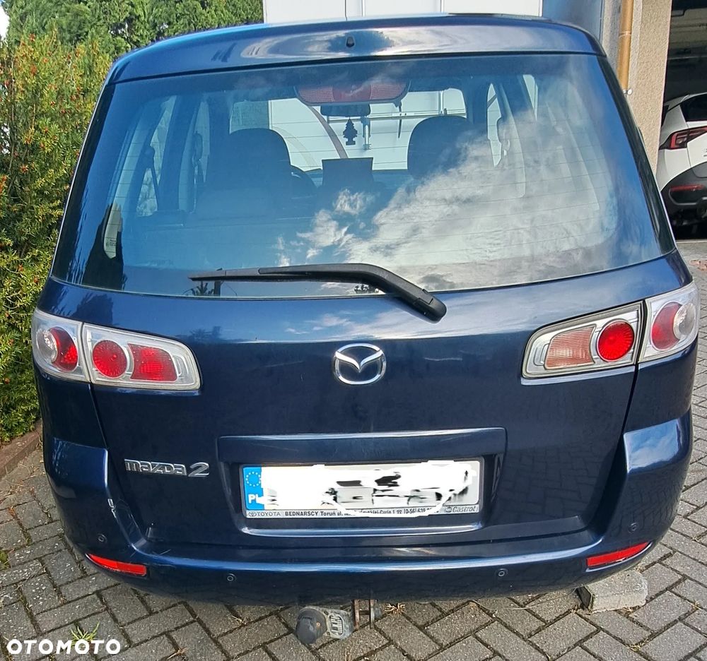 Mazda 2 - 3