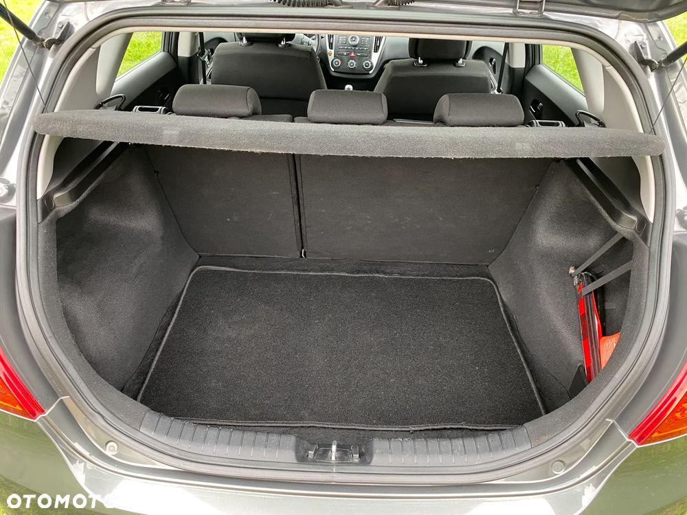 Kia Ceed Cee'd 1.4 Comfort - 17