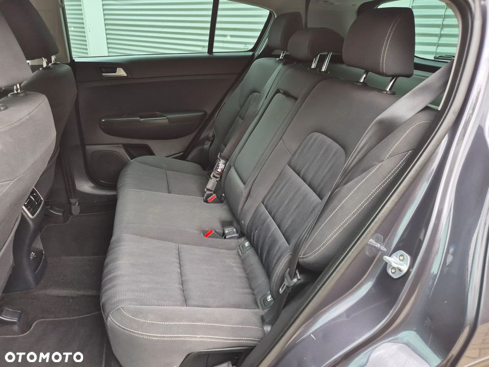 Kia Sportage 1.6 GDI 2WD ISG Spirit - 22