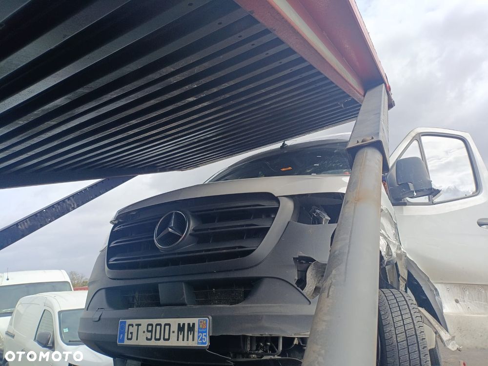 Mercedes-Benz Sprinter - 6
