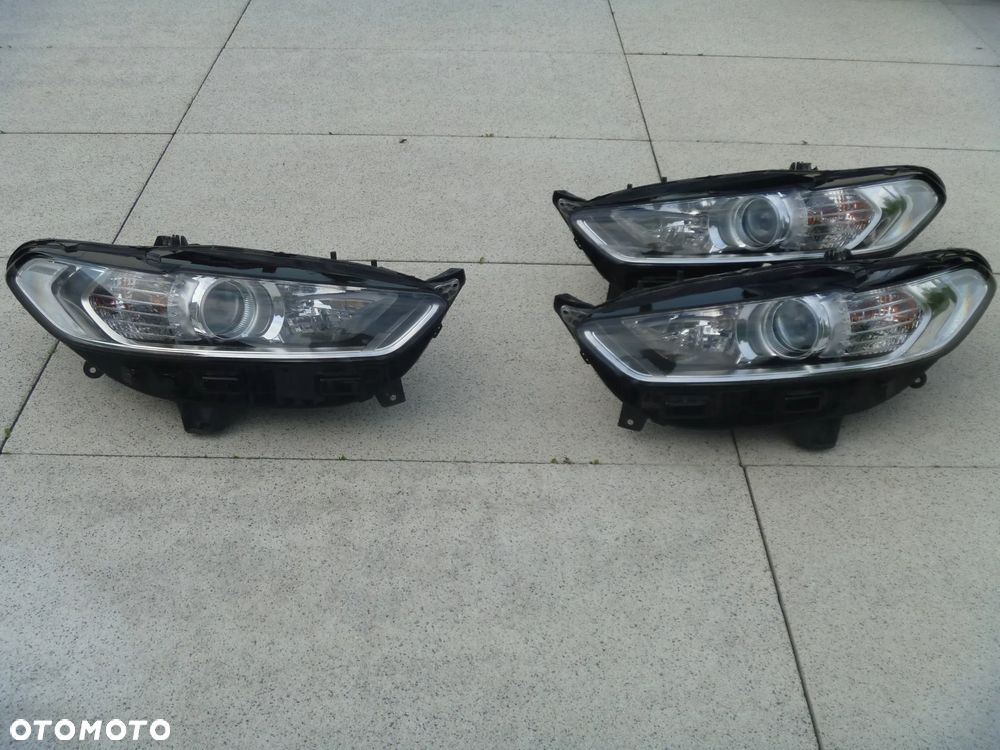 FORD MONDEO MK5 HB SEDAN DRZWI TYLNE PRAWE - 12