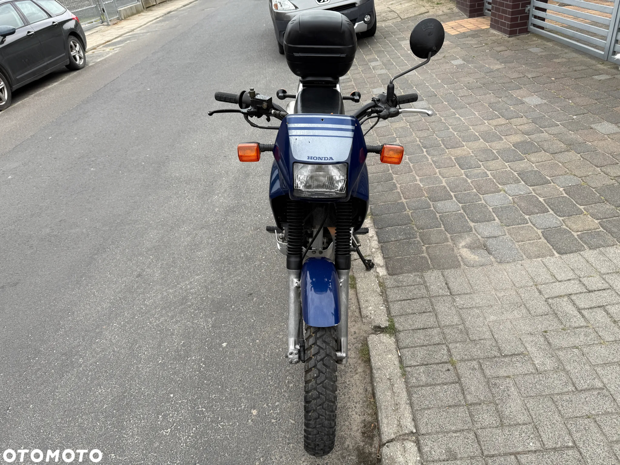 Honda NX