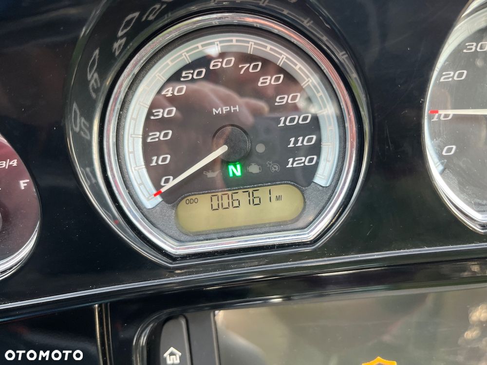 Harley-Davidson Electra - 11