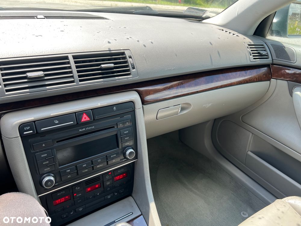 Audi A4 Avant 2.0 TDI - 12